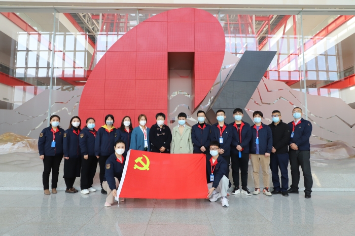 “疫”路相守 | 红桃国际药业紧急生产抗疫药品